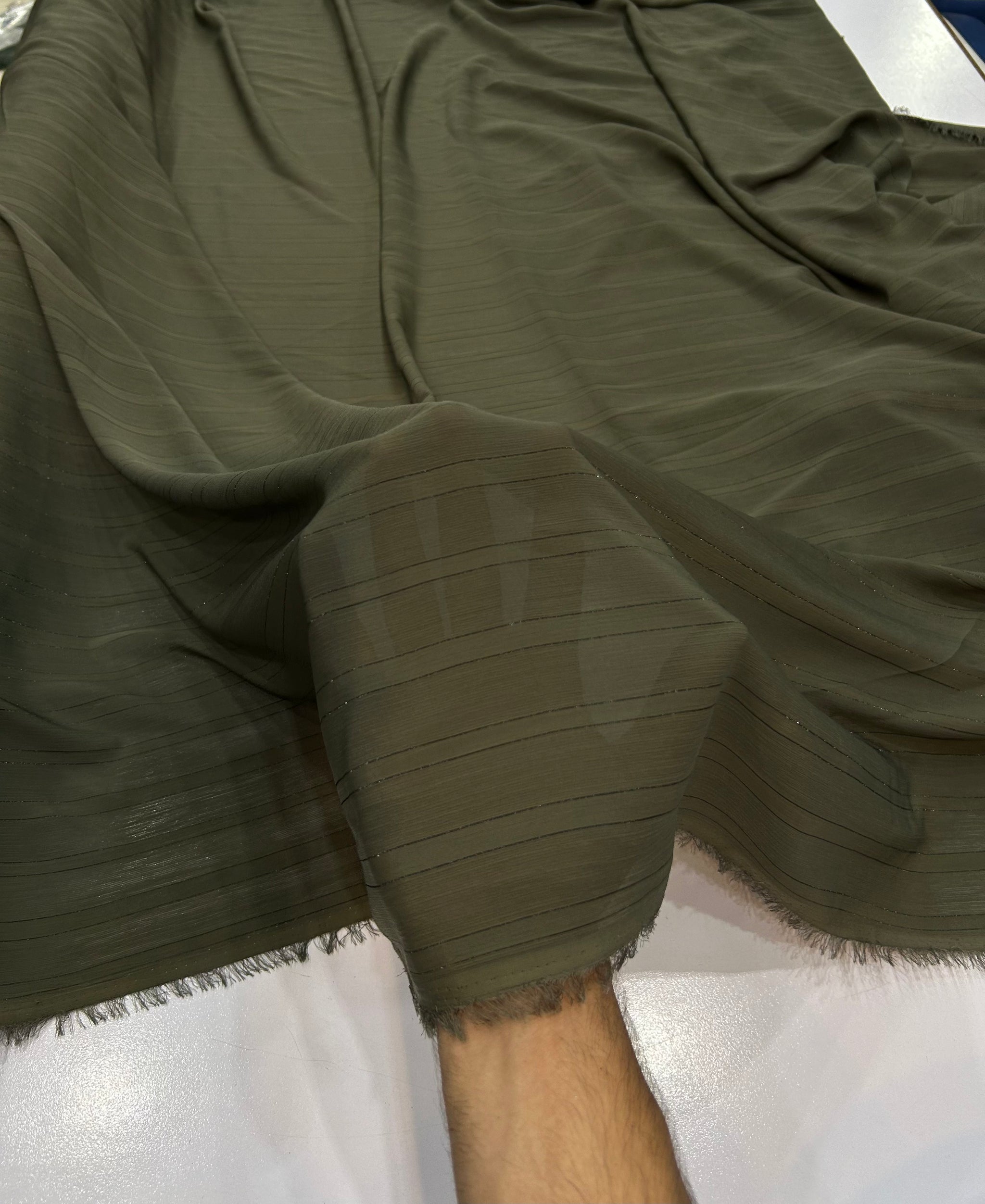 Plain Laduna Zari Georgette 02