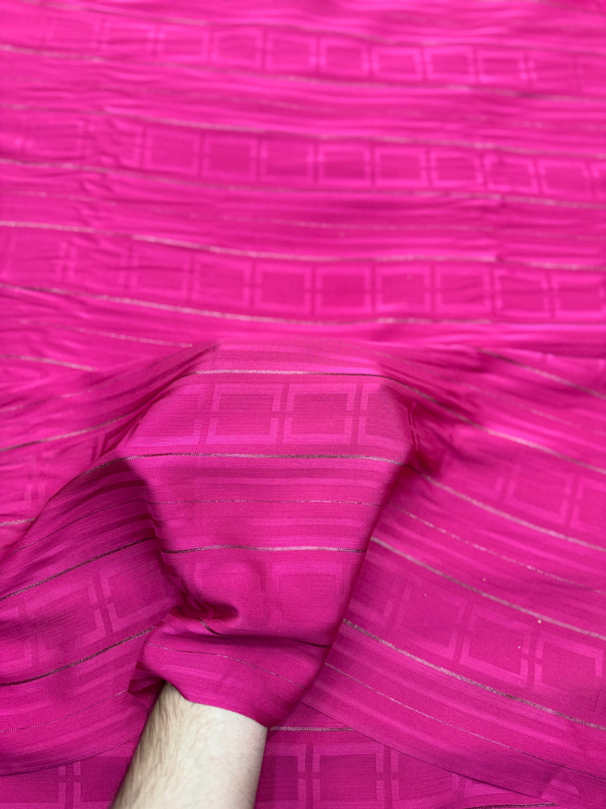 Mahrang Jacquard 02