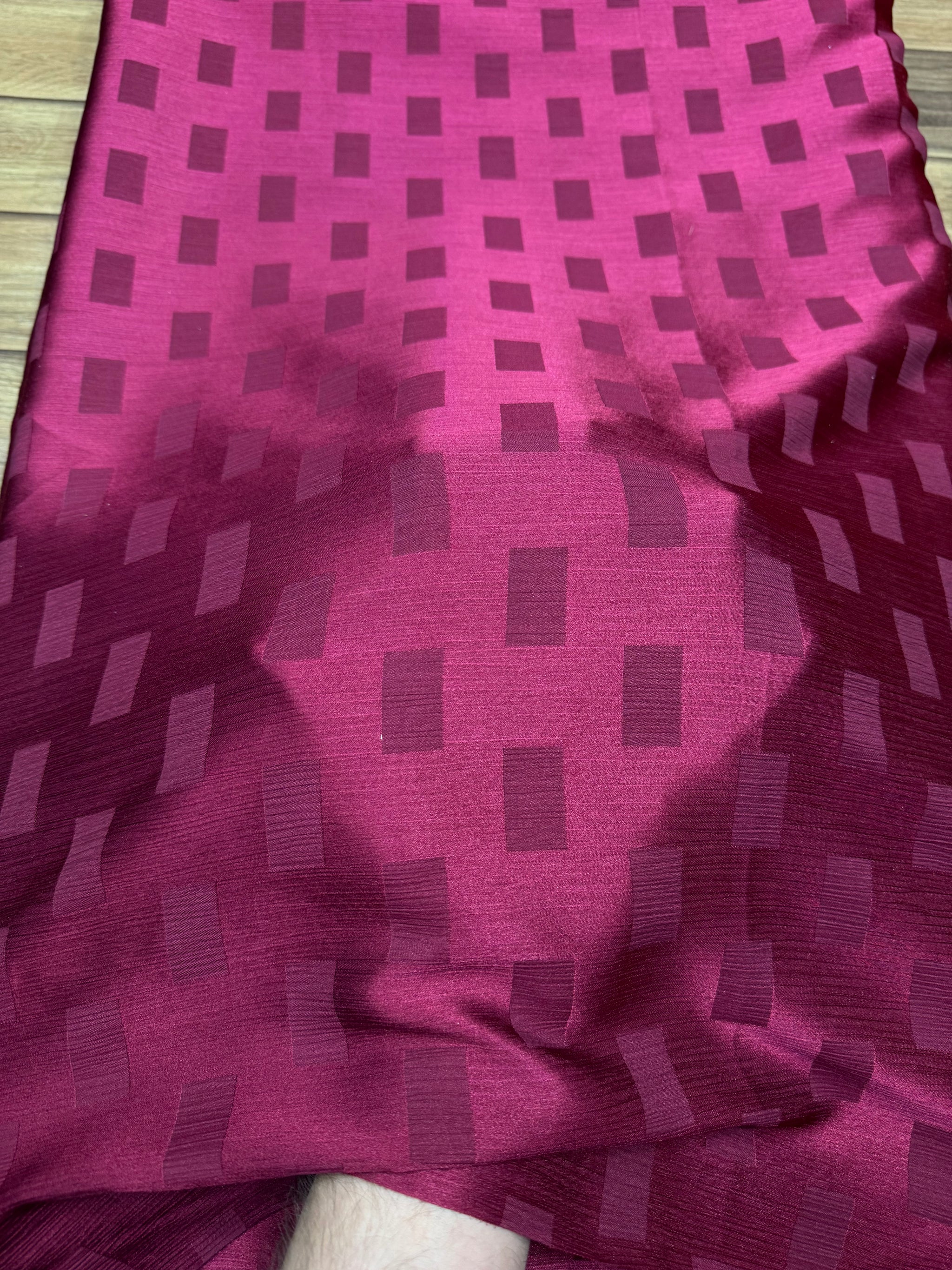 Jacquard Crinkle 03