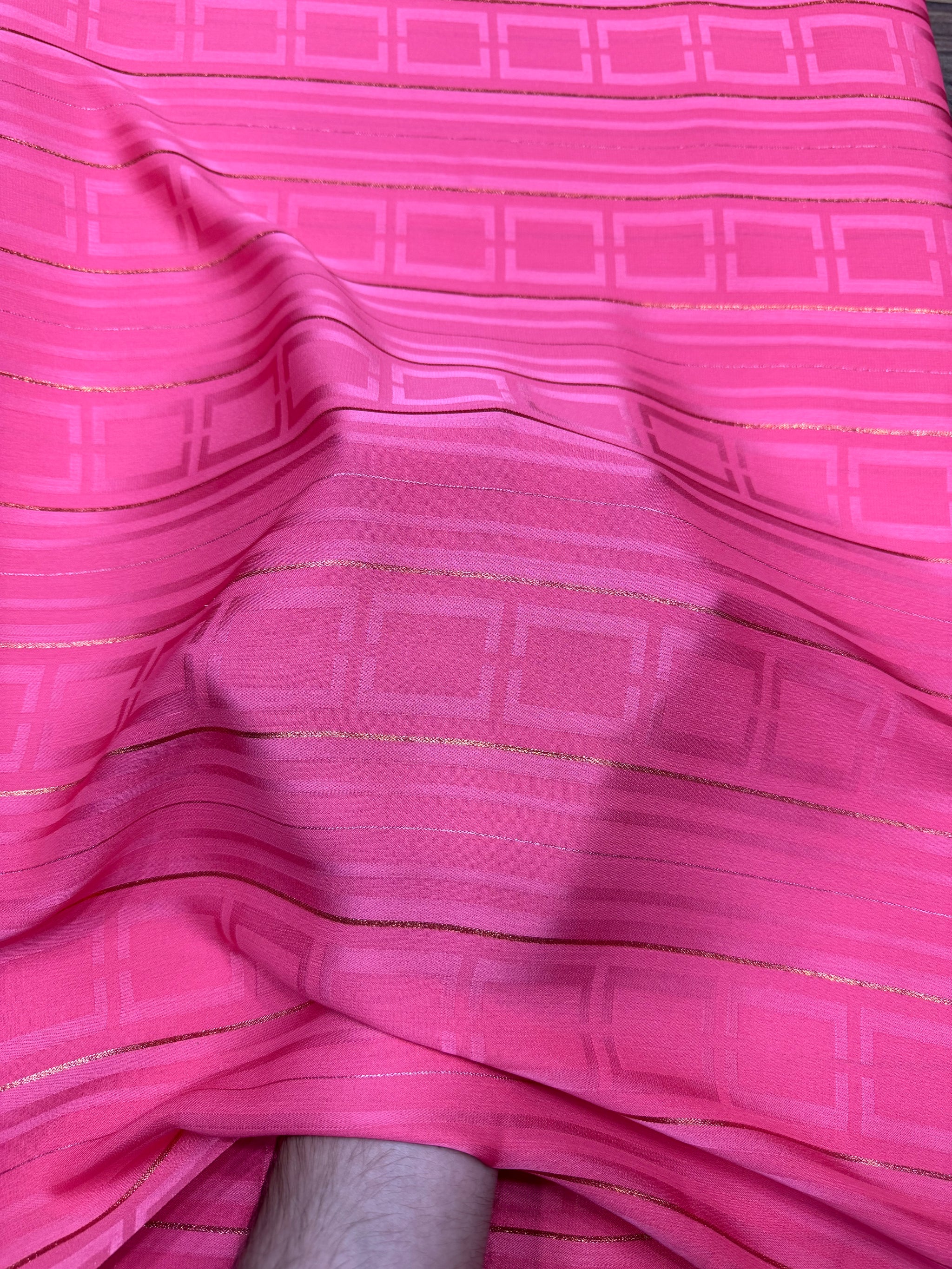 Mahrang Jacquard 05