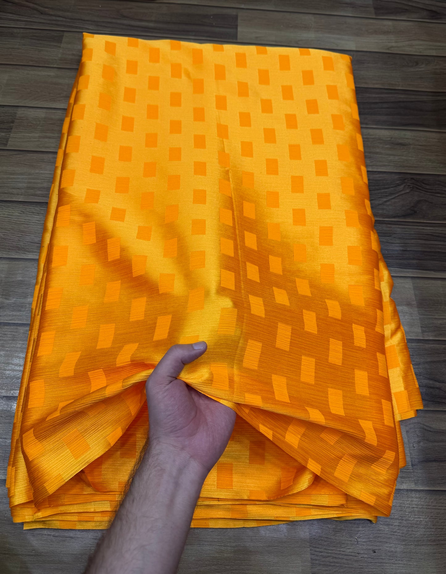 Jacquard Crinkle 09
