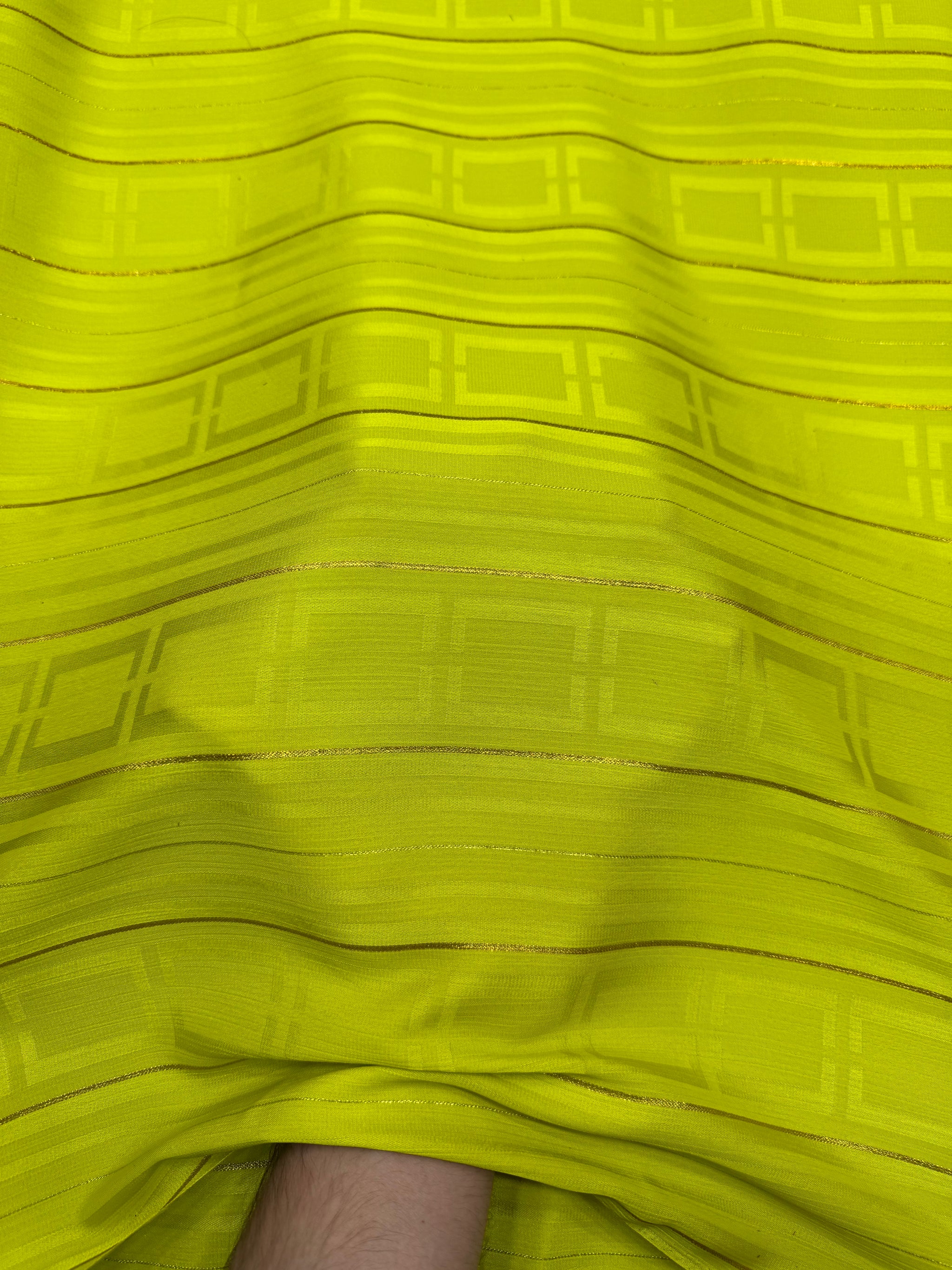 Mahrang Jacquard 6