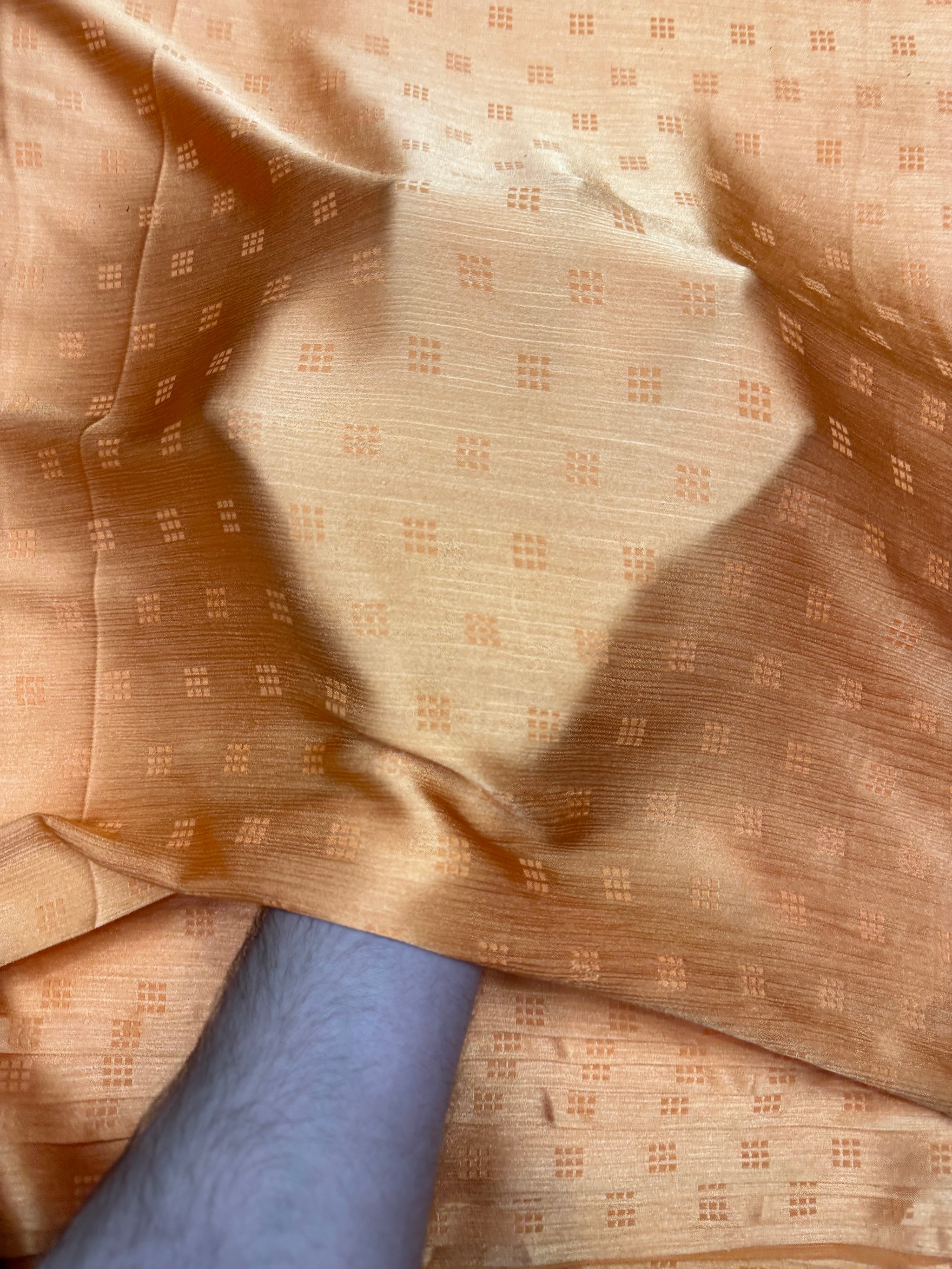 Jacquard Silk 23