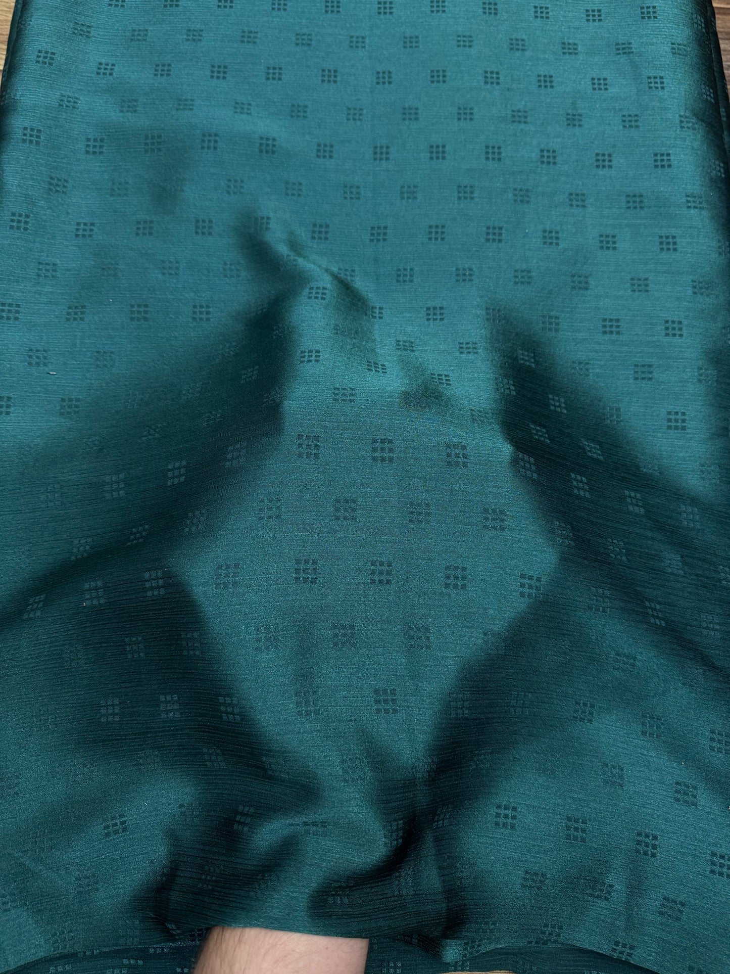 Jacquard Silk 27