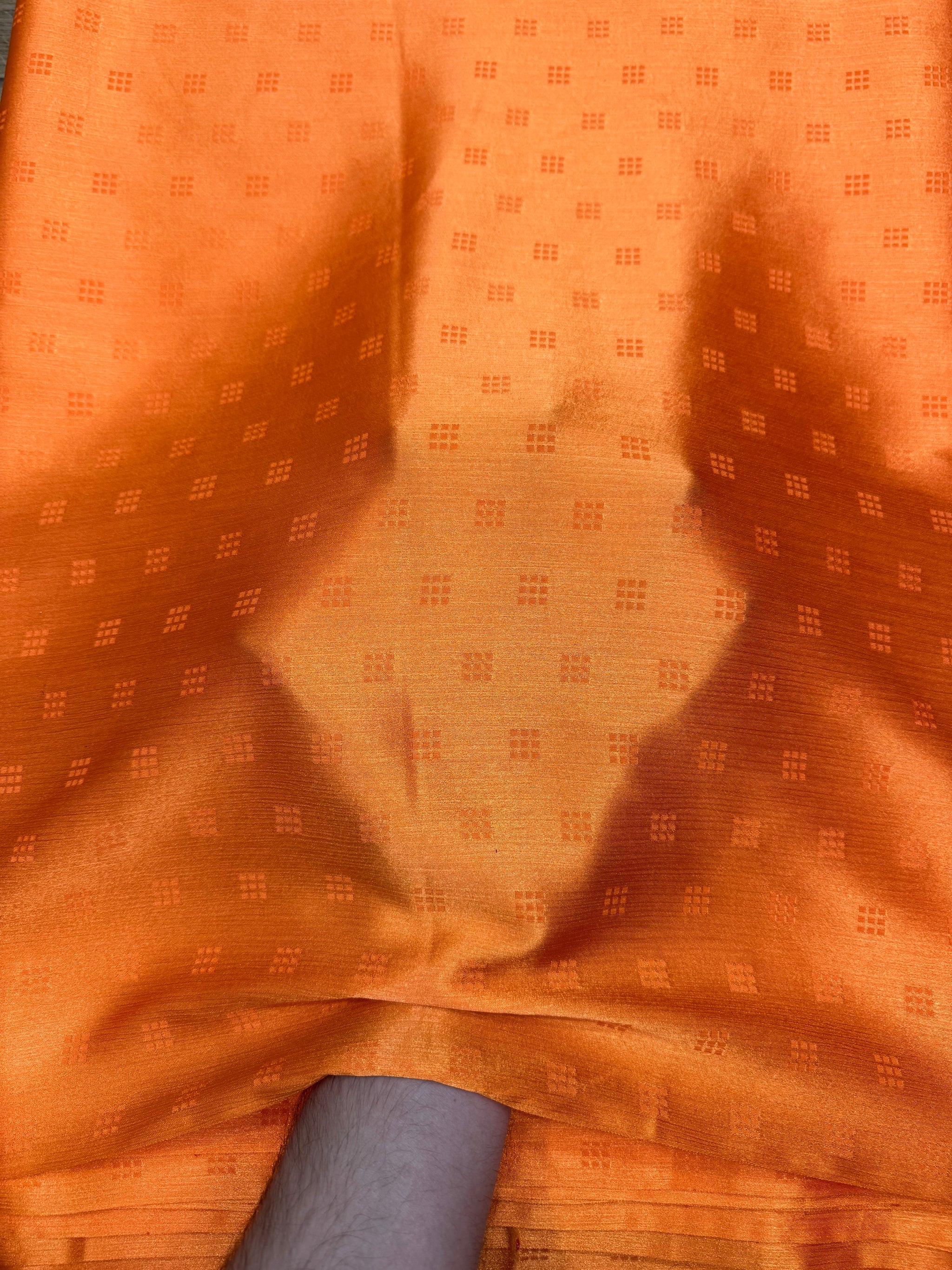 Jacquard Silk 33