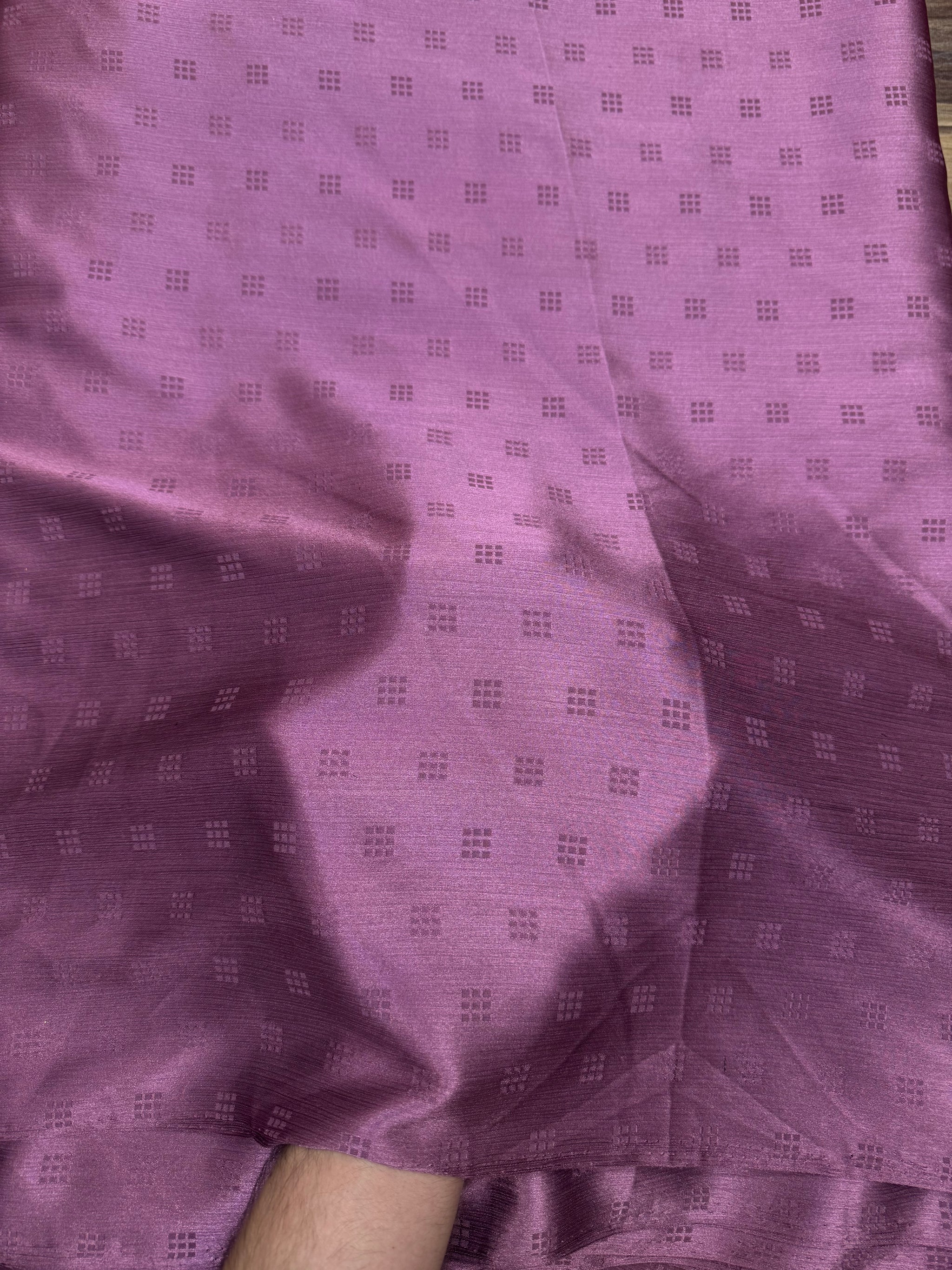 Jacquard Silk 37