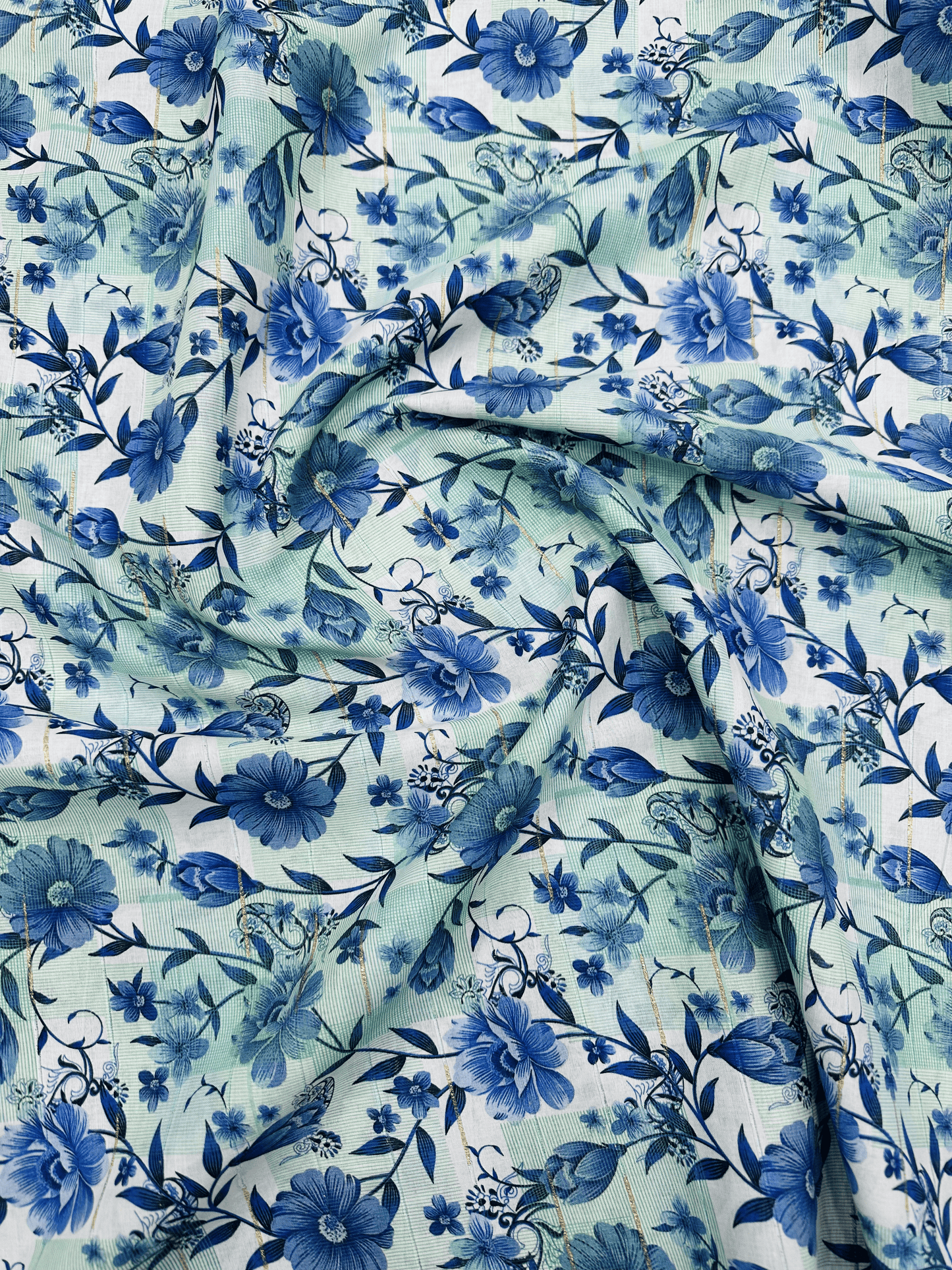 Premium Dhari Zari Lawn 04