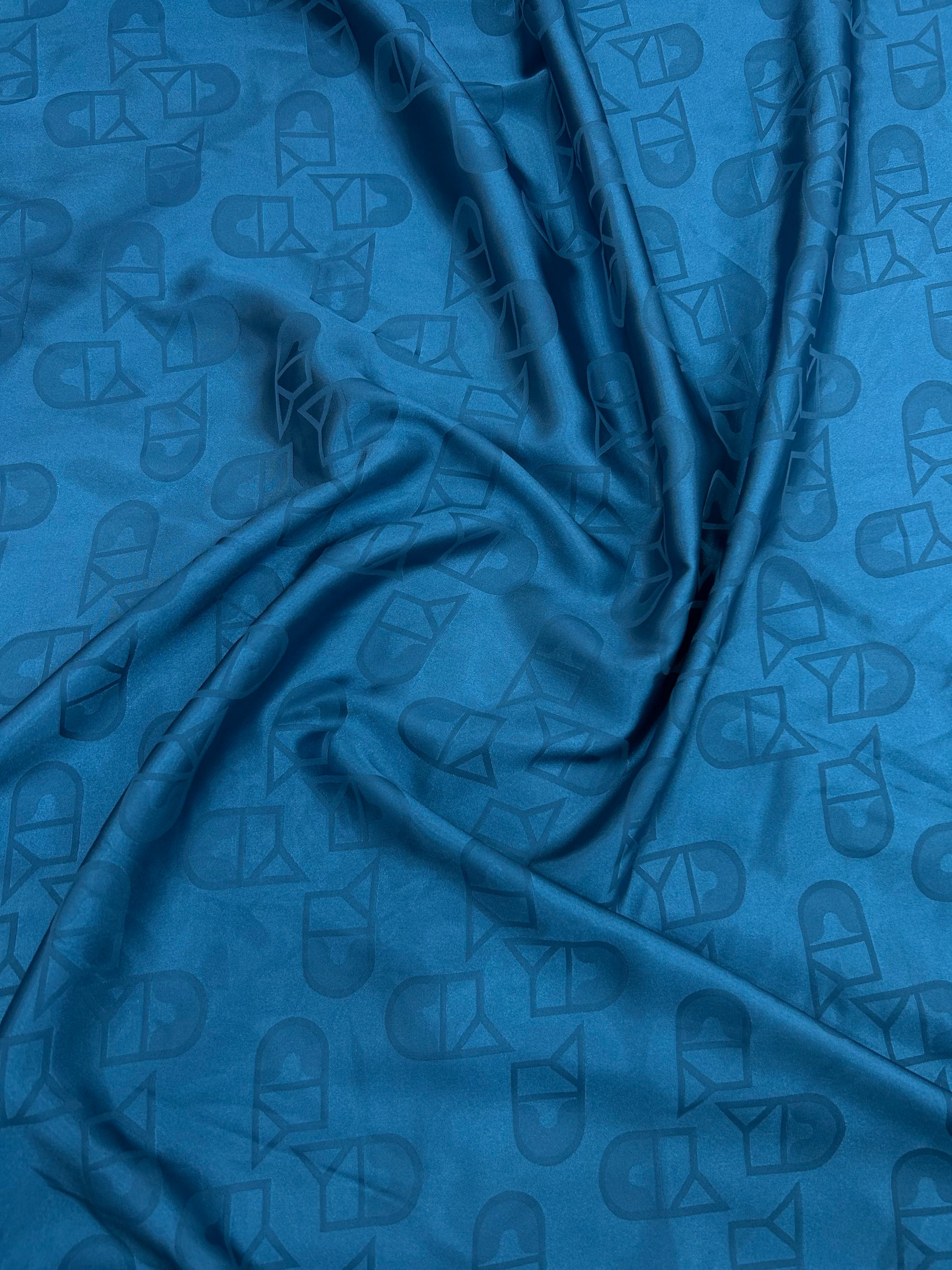 Jacquard Silk 07